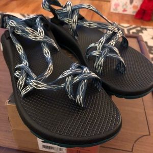 Chaco Women’s NWB sz 12
